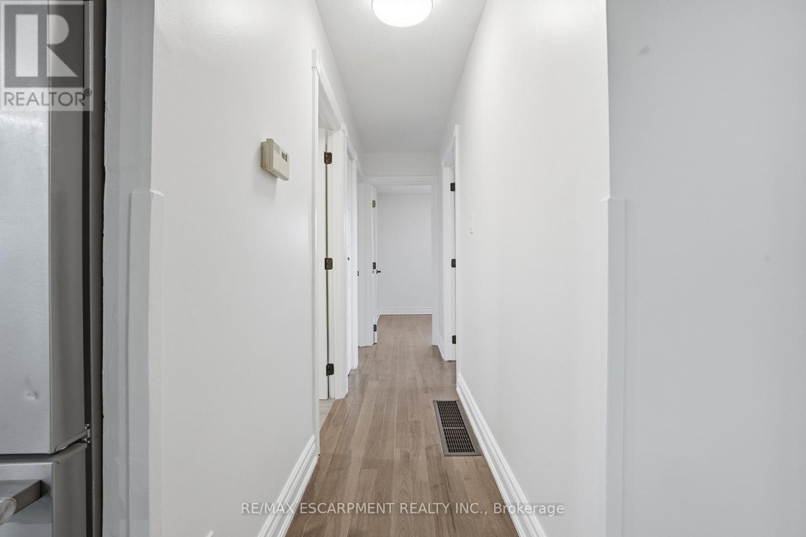 50 Lawnhurst Drive, Hamilton, Ontario  L8V 4P1 - Photo 15 - X12876716