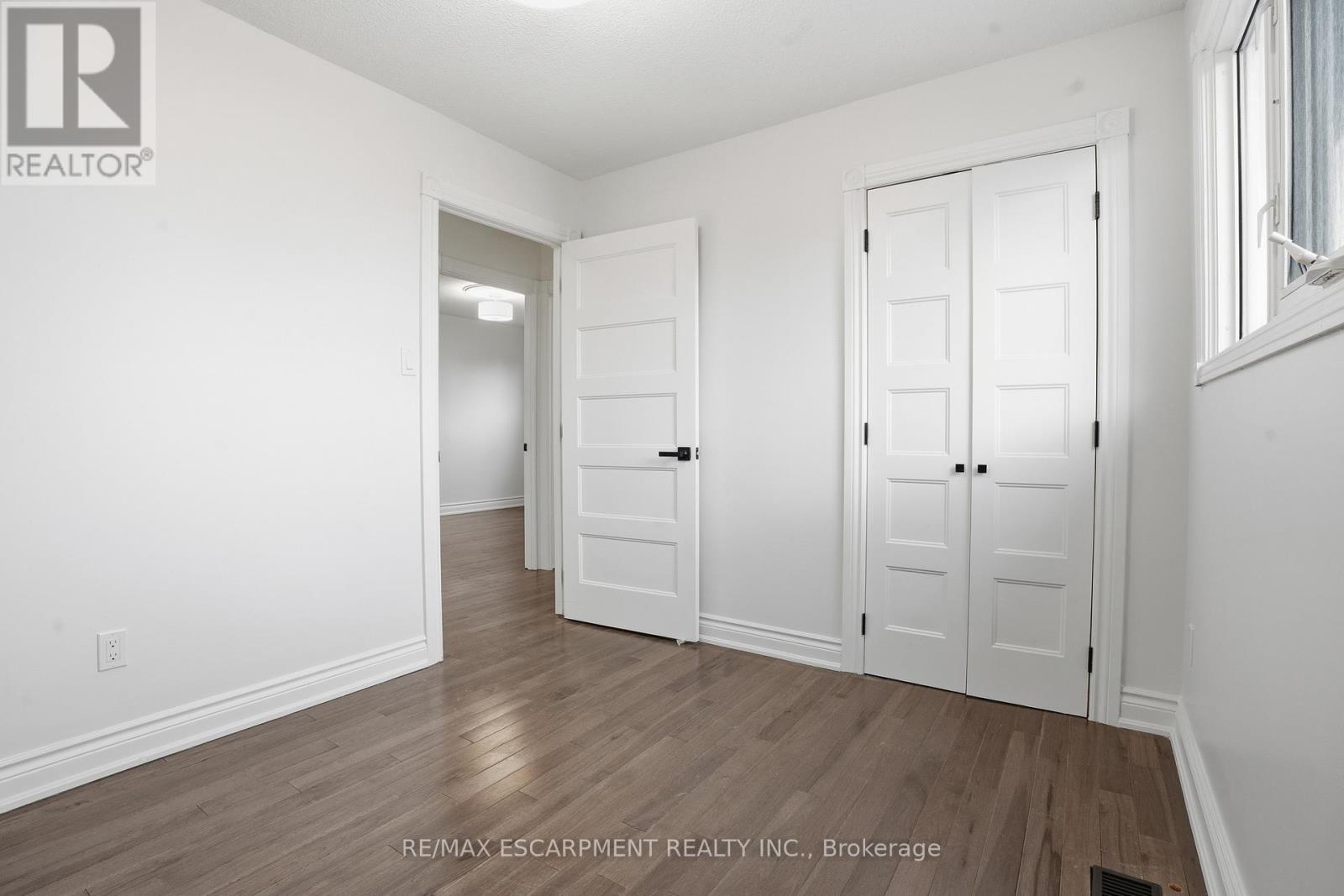 50 Lawnhurst Drive, Hamilton, Ontario  L8V 4P1 - Photo 17 - X12876716