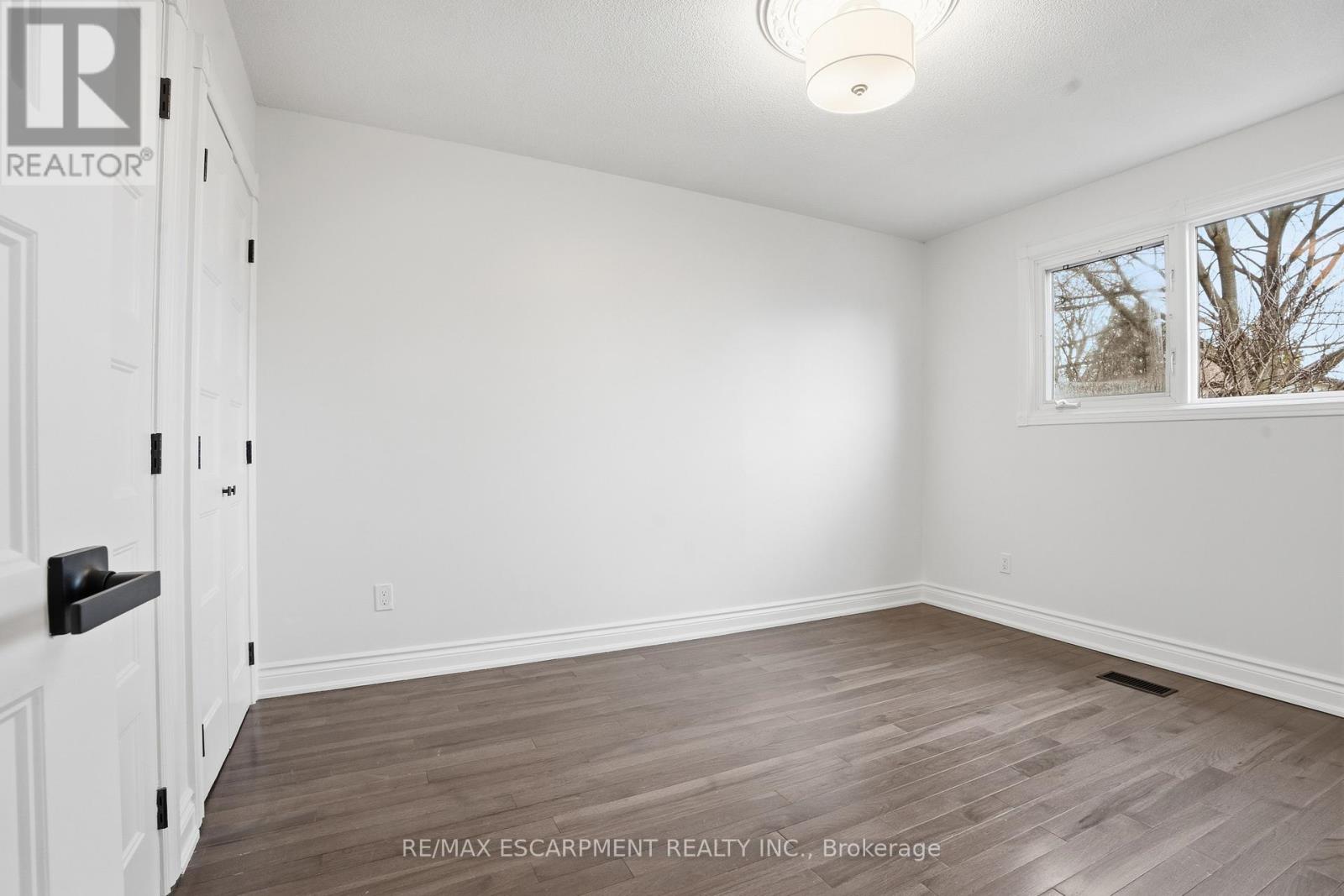 50 Lawnhurst Drive, Hamilton, Ontario  L8V 4P1 - Photo 21 - X12876716