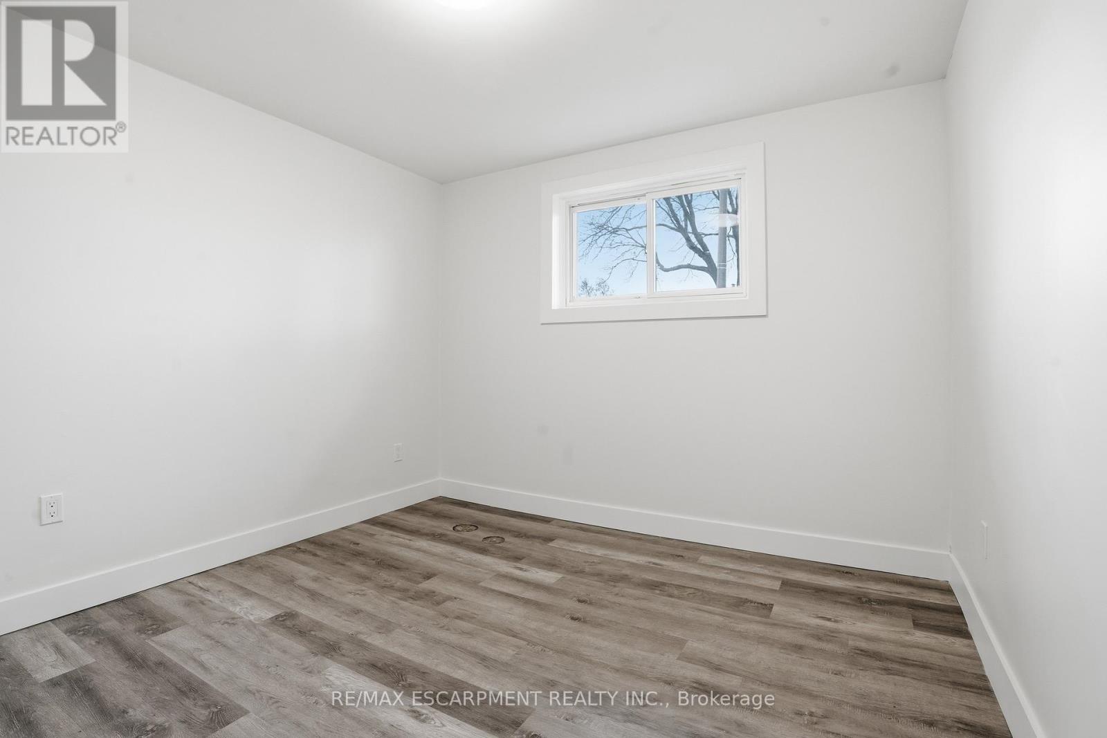 50 Lawnhurst Drive, Hamilton, Ontario  L8V 4P1 - Photo 31 - X12876716