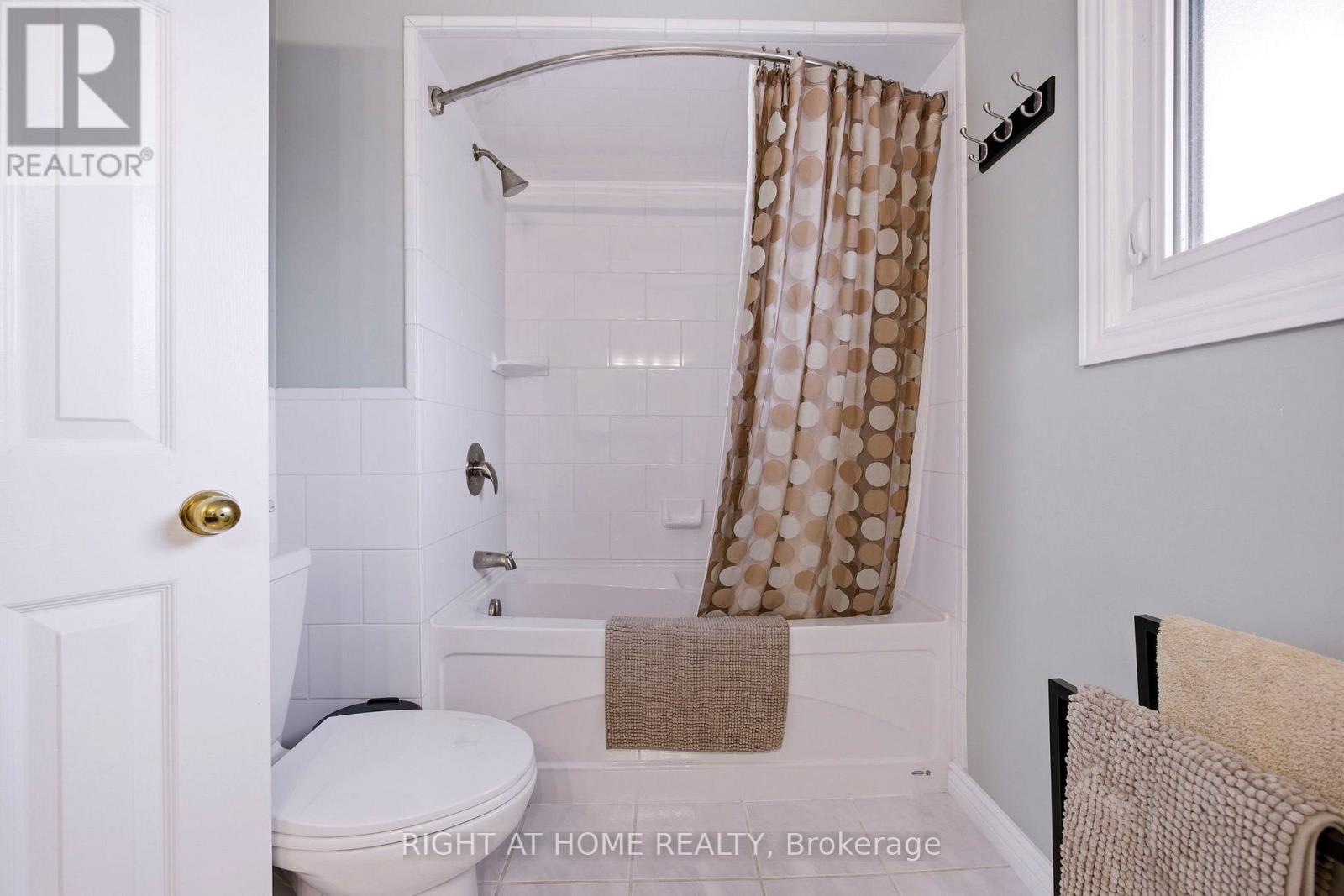 12 Esker Drive, Brampton, Ontario  L6Z 3C5 - Photo 37 - W12874302