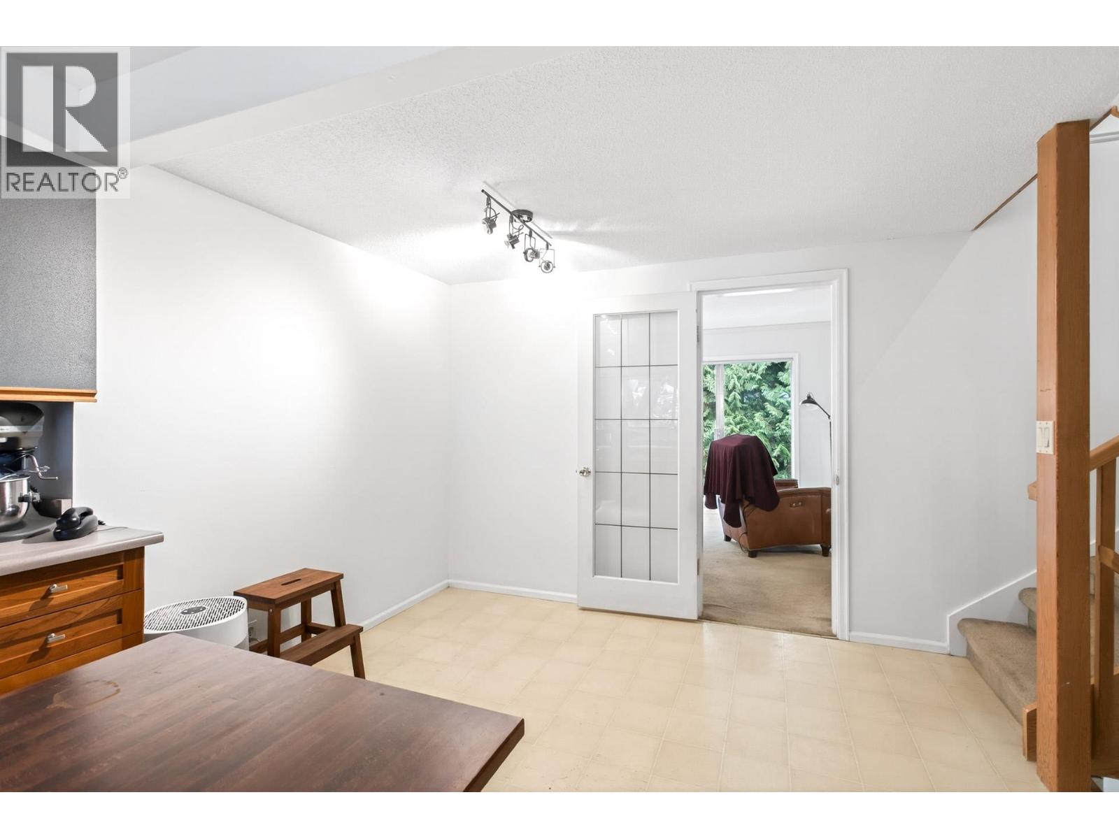 1174 Chateau Place, Port Moody, British Columbia  V3H 1N6 - Photo 8 - R3095318