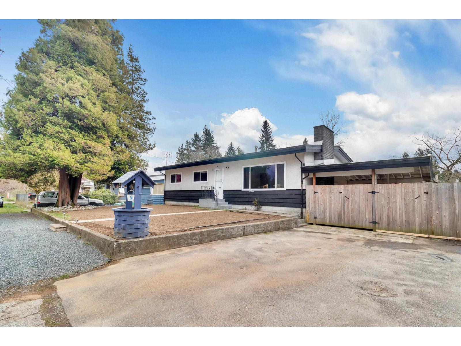 32140 BUECKERT AVENUE, Mission, British Columbia