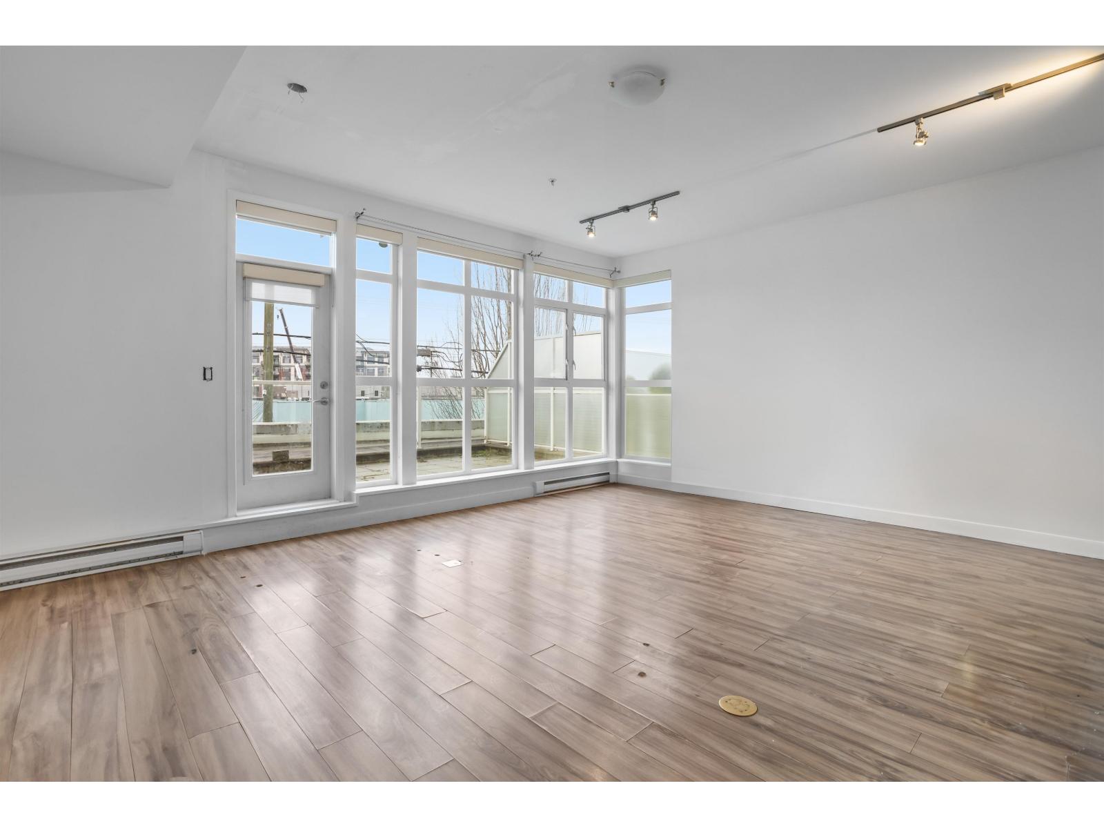 202 20238 Fraser Highway, Langley, British Columbia  V3A 4E6 - Photo 10 - R3099148