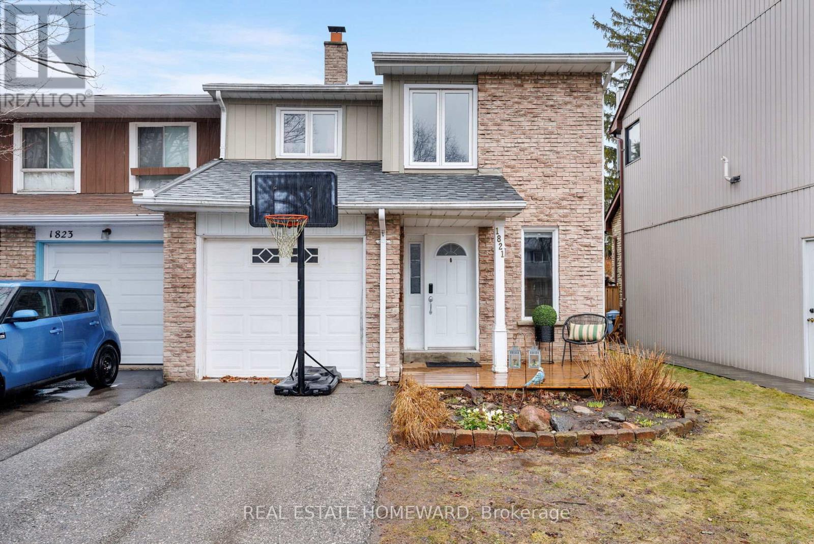 1821 Listowell Crescent, Pickering, Ontario  L1V 2Y2 - Photo 2 - E12875684