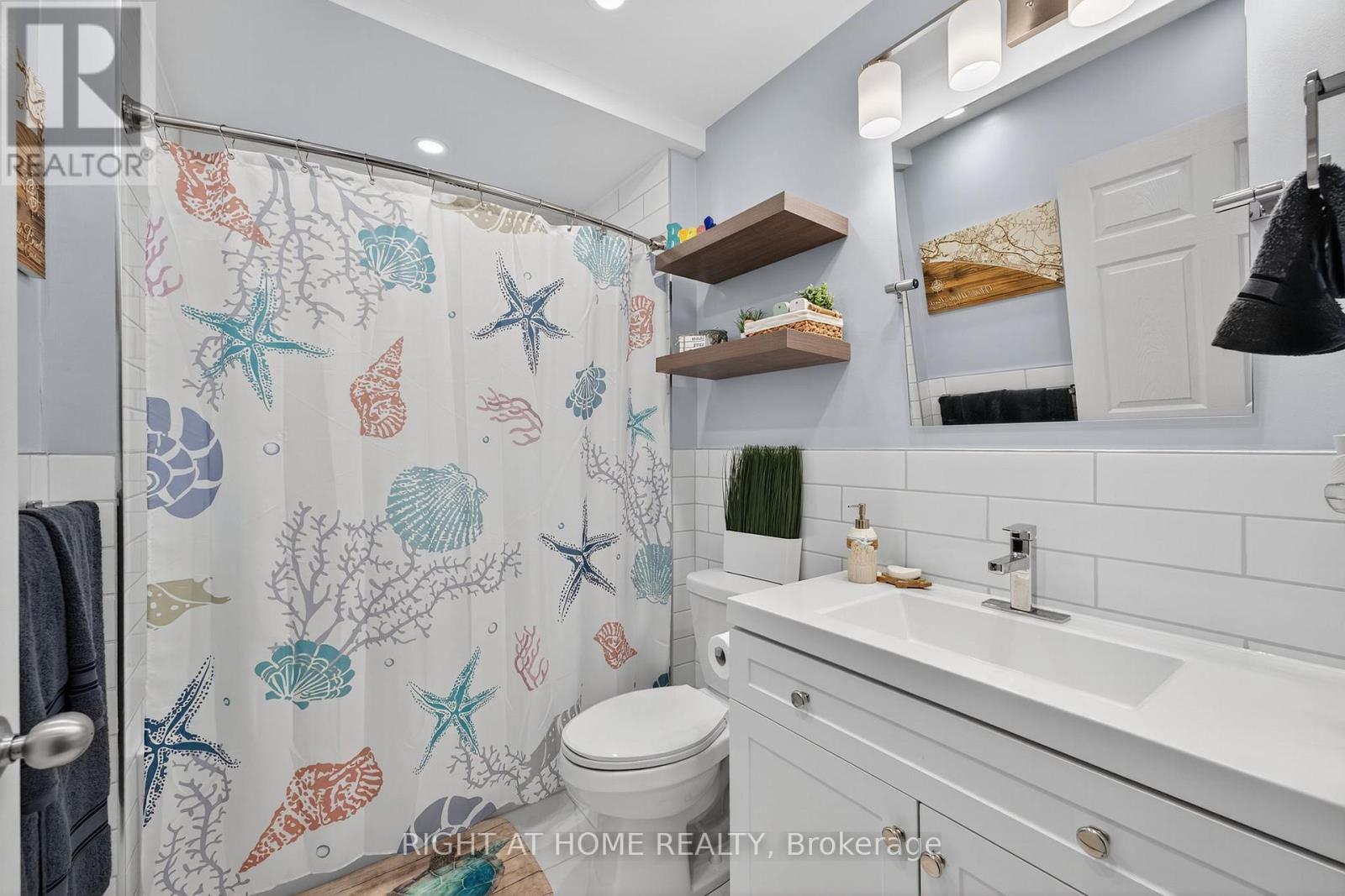 2220 Richardson Street, Innisfil, Ontario  L9S 1G5 - Photo 11 - N12857746