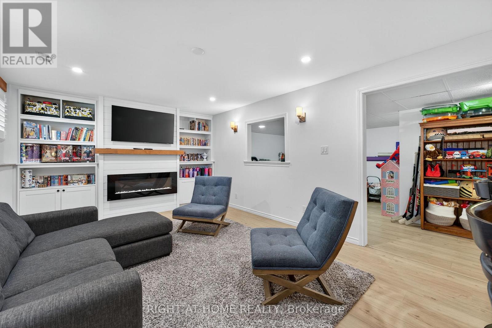 2220 Richardson Street, Innisfil, Ontario  L9S 1G5 - Photo 13 - N12857746