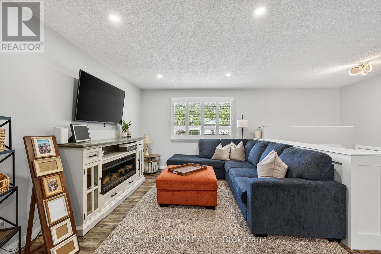 2220 Richardson Street, Innisfil, Ontario  L9S 1G5 - Photo 7 - N12857746