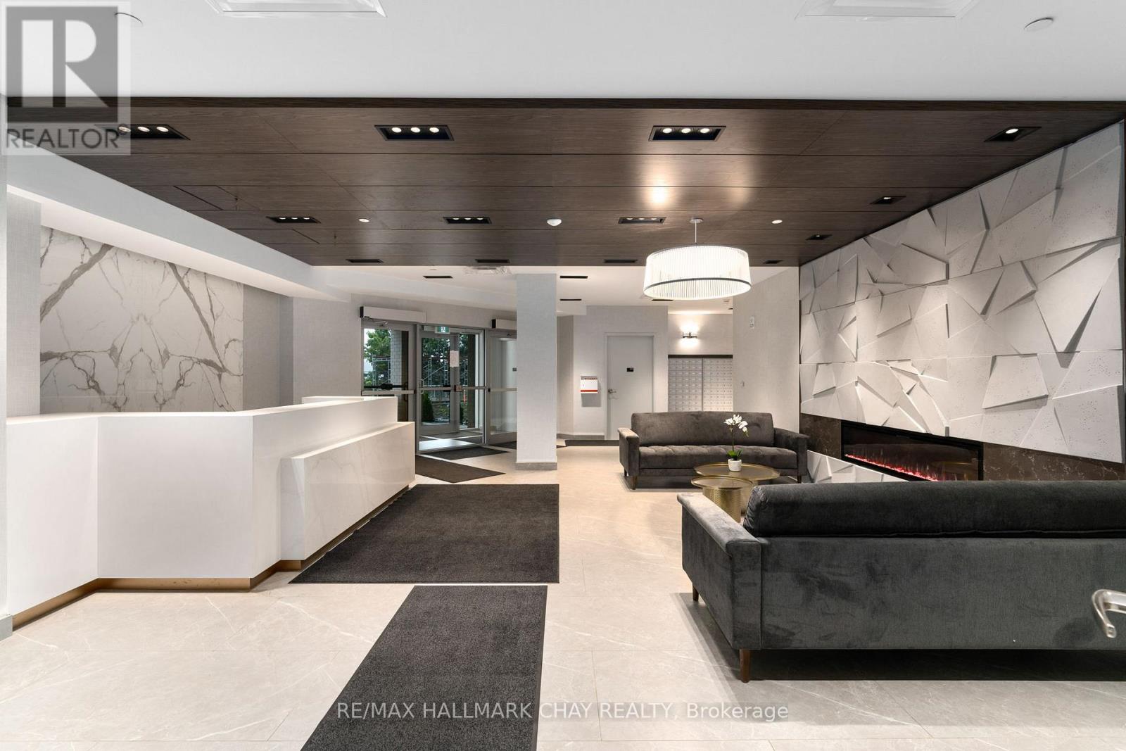 1105 - 58 Lakeside Terrace, Barrie (Little Lake), Ontario  L4N 9S2 - Photo 33 - S12876624