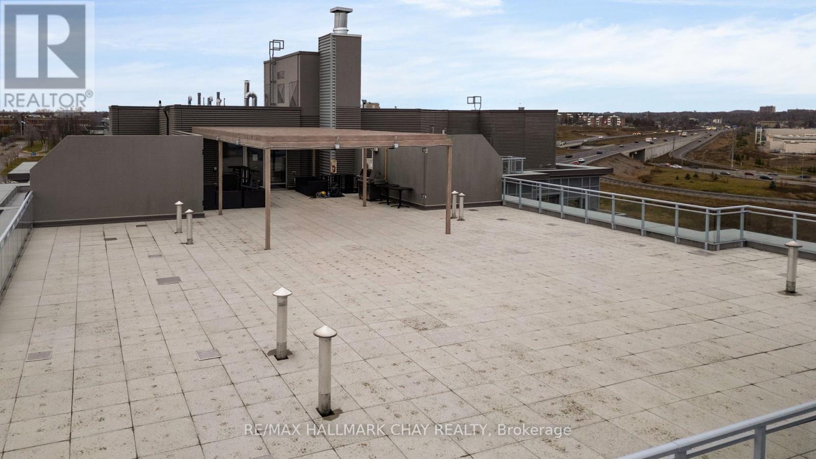 1105 - 58 Lakeside Terrace, Barrie (Little Lake), Ontario  L4N 9S2 - Photo 38 - S12876624