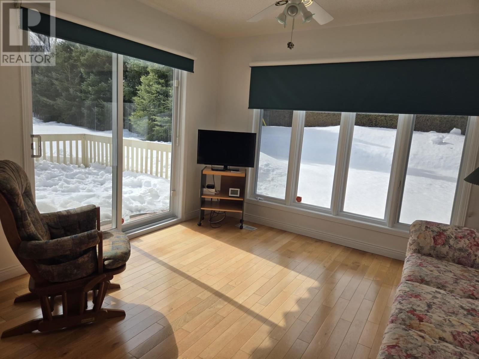 899 Lake St, Sault Ste. Marie, Ontario  P6B 6K3 - Photo 8 - SM260462