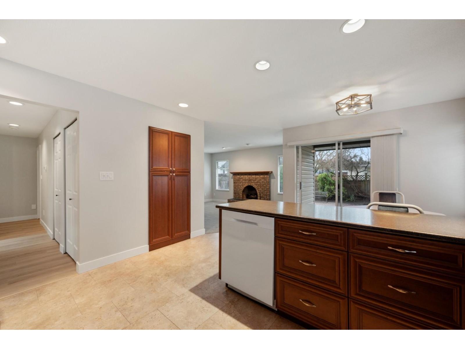 18775 59 Avenue, Surrey, British Columbia  V3S 7M1 - Photo 10 - R3098653