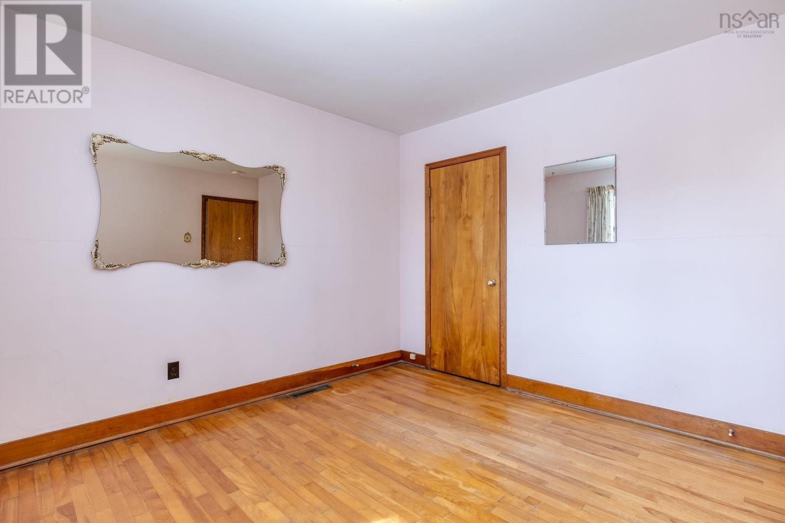 42 Oakwood Avenue, Dartmouth, Nova Scotia  B2W 3C9 - Photo 28 - 202604448