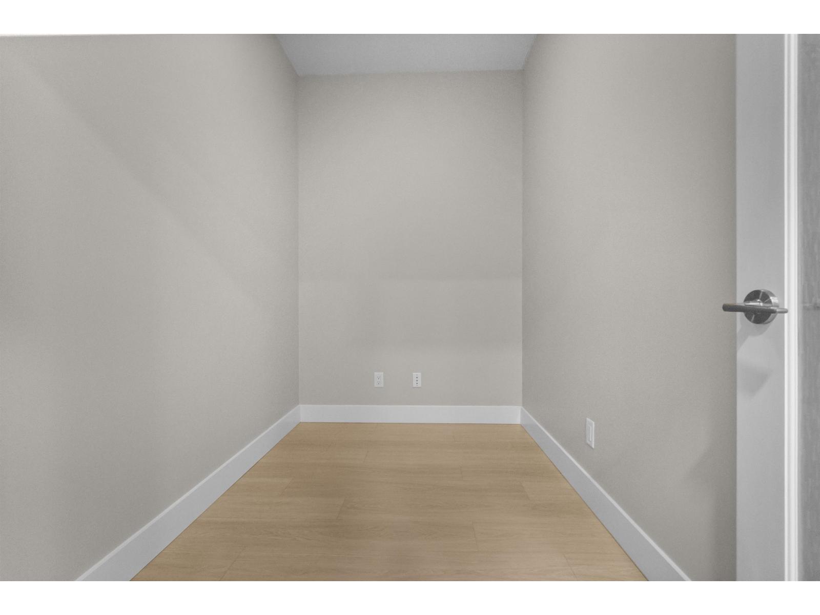 102 14022 North Bluff Road, White Rock, British Columbia  V4B 3C3 - Photo 19 - R3099204