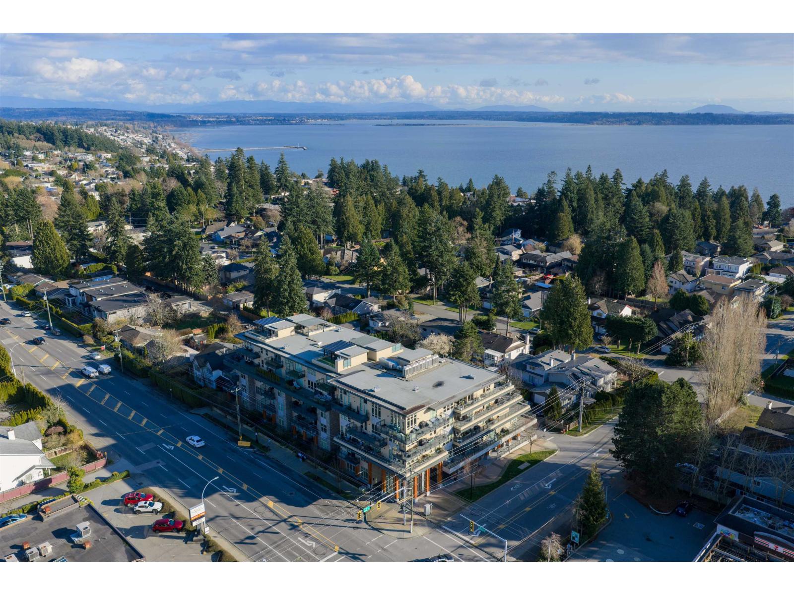102 14022 North Bluff Road, White Rock, British Columbia  V4B 3C3 - Photo 32 - R3099204