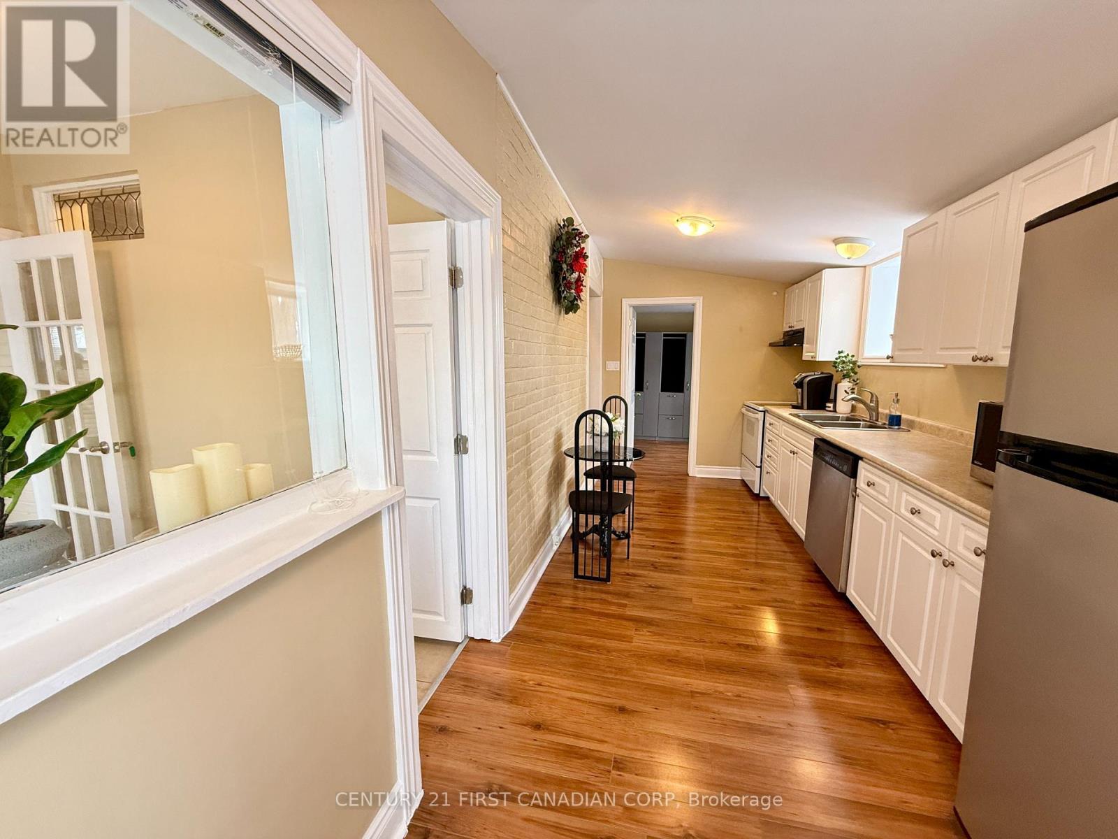 236 Raymond Avenue, London East, Ontario  N6A 2N1 - Photo 12 - X12876758