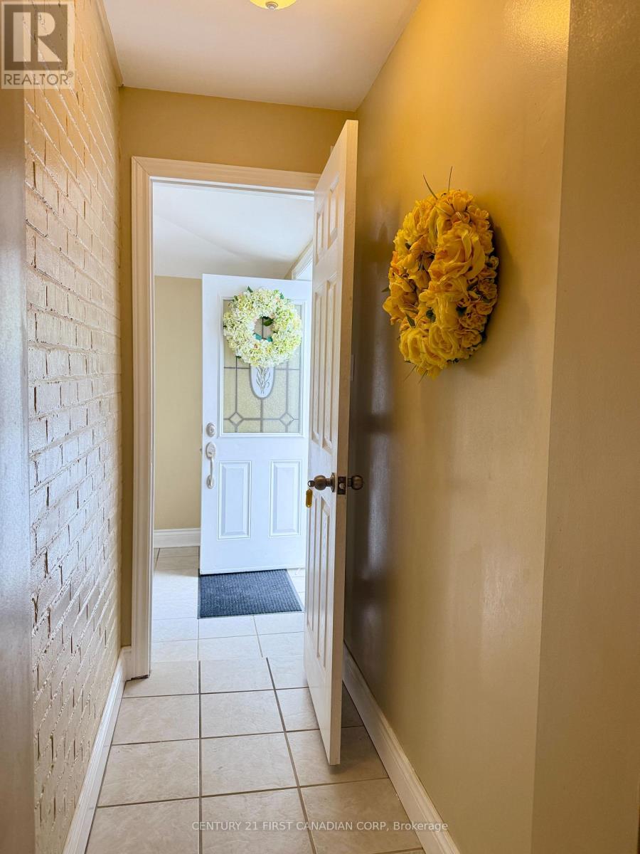 236 Raymond Avenue, London East, Ontario  N6A 2N1 - Photo 20 - X12876758