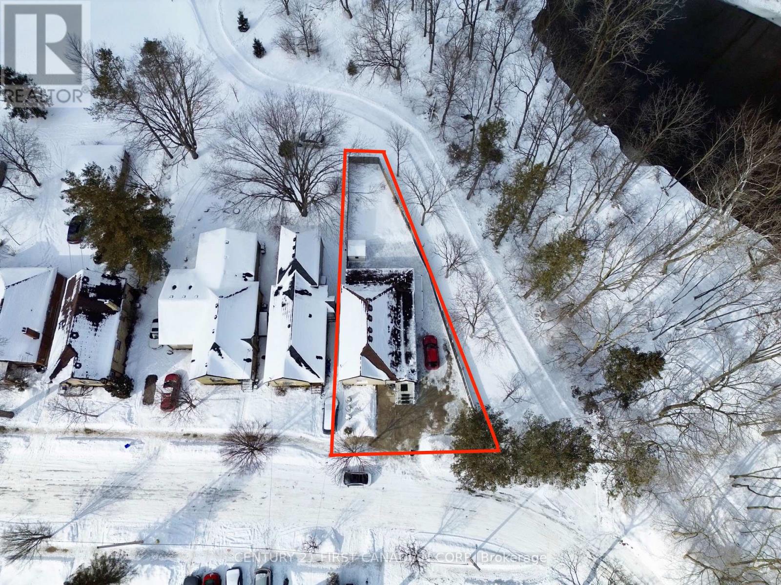 236 Raymond Avenue, London East, Ontario  N6A 2N1 - Photo 3 - X12876758