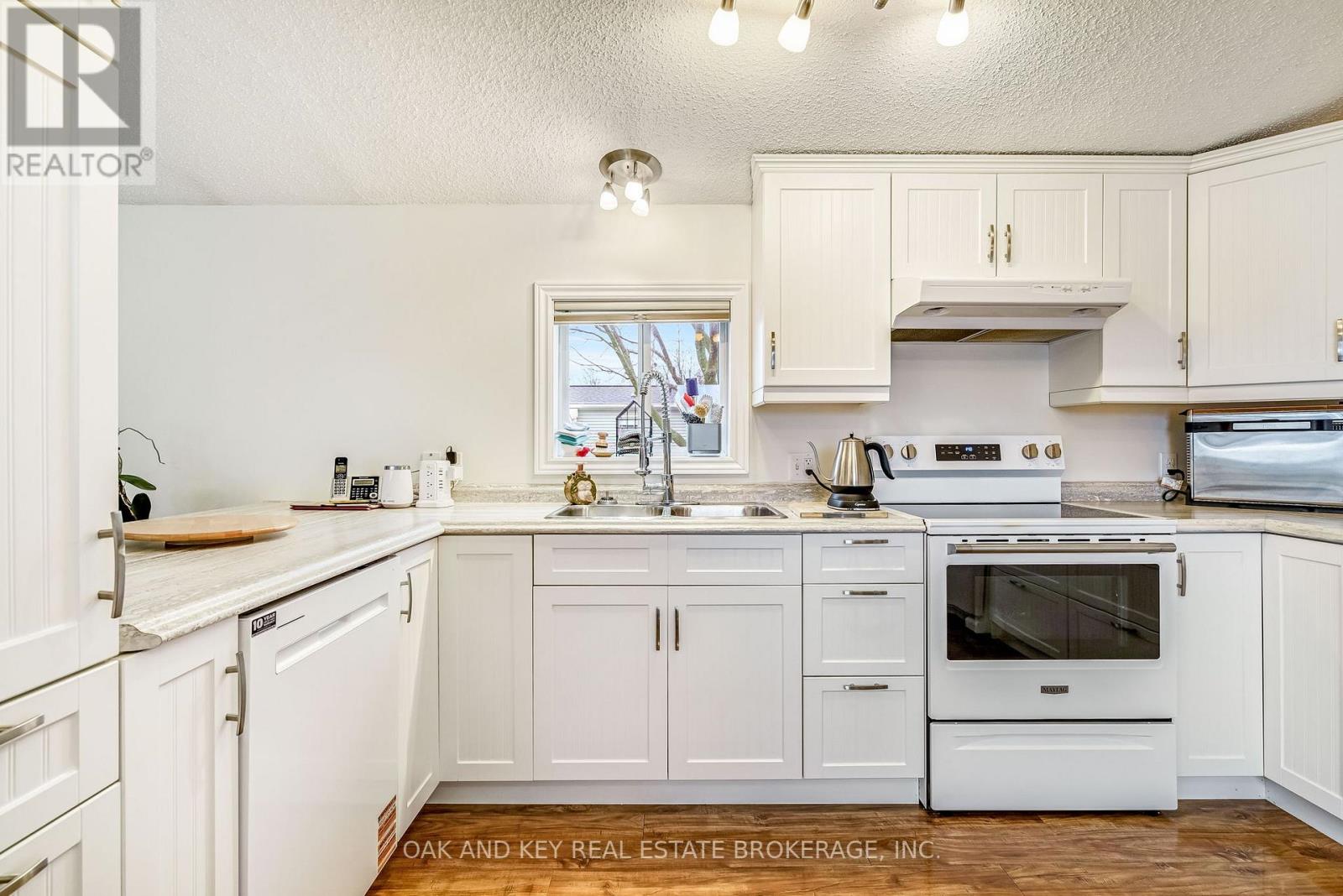 18 George Street, Strathroy-Caradoc, Ontario  N7G 3K9 - Photo 19 - X12876762