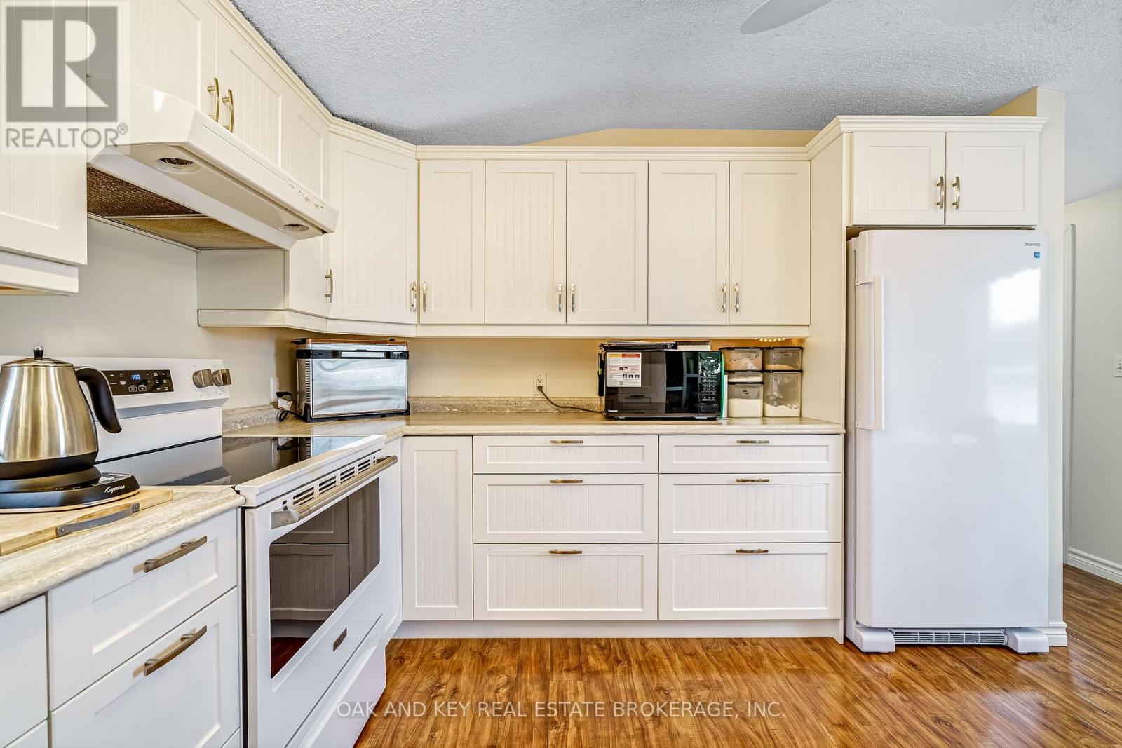 18 George Street, Strathroy-Caradoc, Ontario  N7G 3K9 - Photo 25 - X12876762