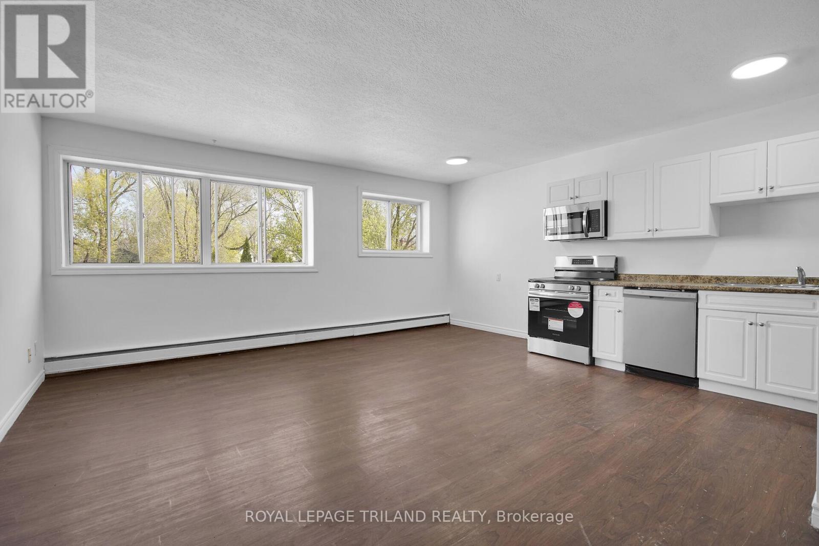 212 - 25 Orchard Street, London South, Ontario  N6J 2R4 - Photo 1 - X12876826