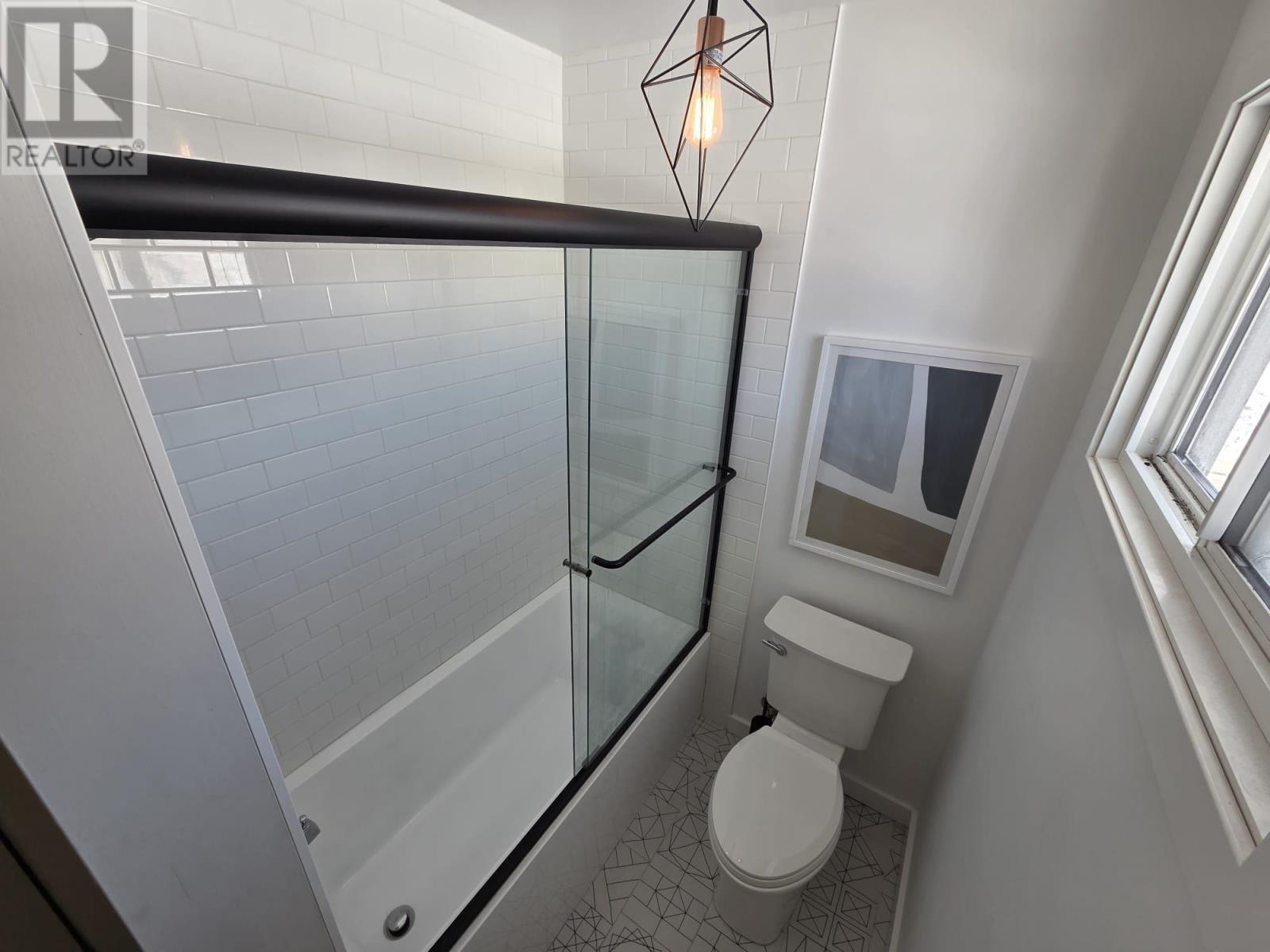 283 Hinton Ave., Thunder Bay, Ontario  P7A 7E6 - Photo 33 - TB2600422