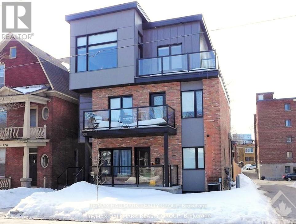 368 CHAPEL STREET, Ottawa, Ontario