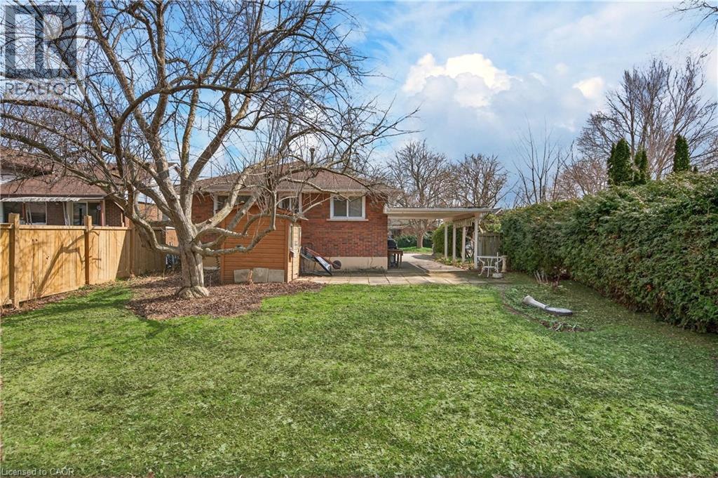 34 Helen Street, Dundas, Ontario  L9H 1N3 - Photo 32 - 40810182