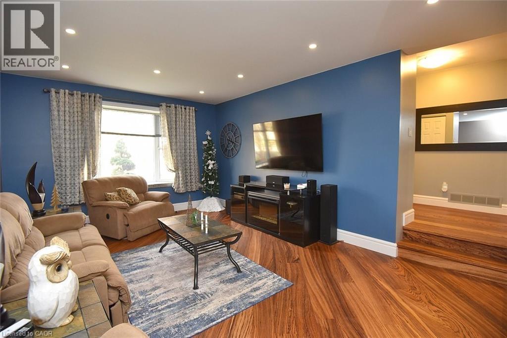 2346 Cavendish Drive, Burlington, Ontario  L7P 3B4 - Photo 8 - 40799805