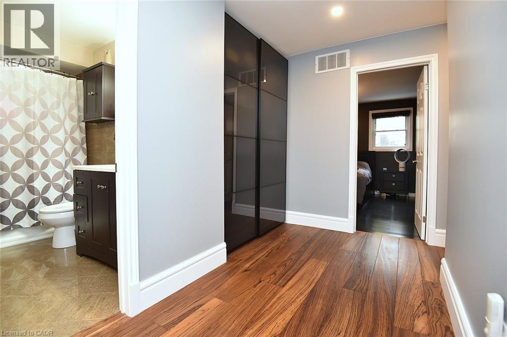 2346 Cavendish Drive, Burlington, Ontario  L7P 3B4 - Photo 21 - 40799805