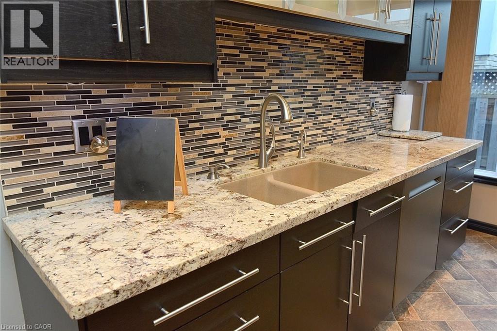 2346 Cavendish Drive, Burlington, Ontario  L7P 3B4 - Photo 14 - 40799805