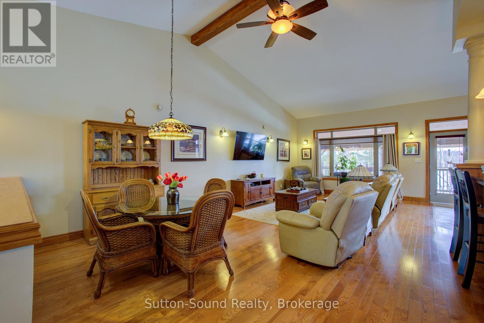 122 Mccullough Lake Drive, Chatsworth, Ontario  N0H 2V0 - Photo 6 - X12876770