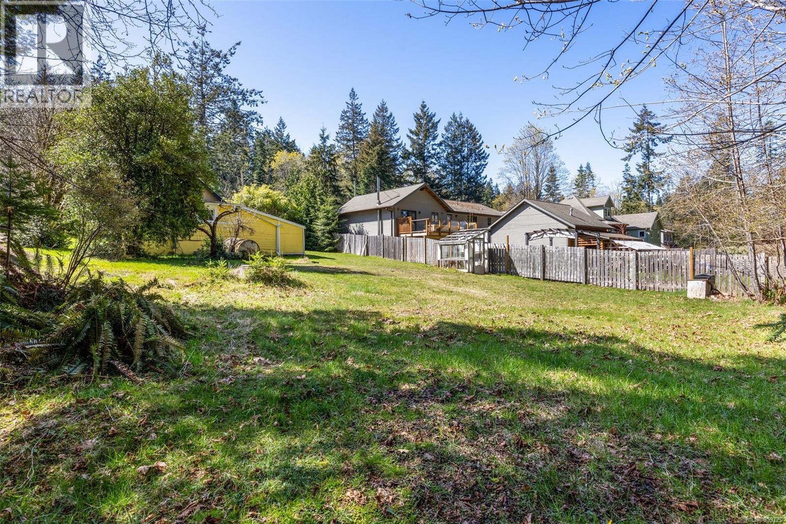 6148 Aldergrove Dr, Courtenay, British Columbia  V9J 1V7 - Photo 10 - 959720