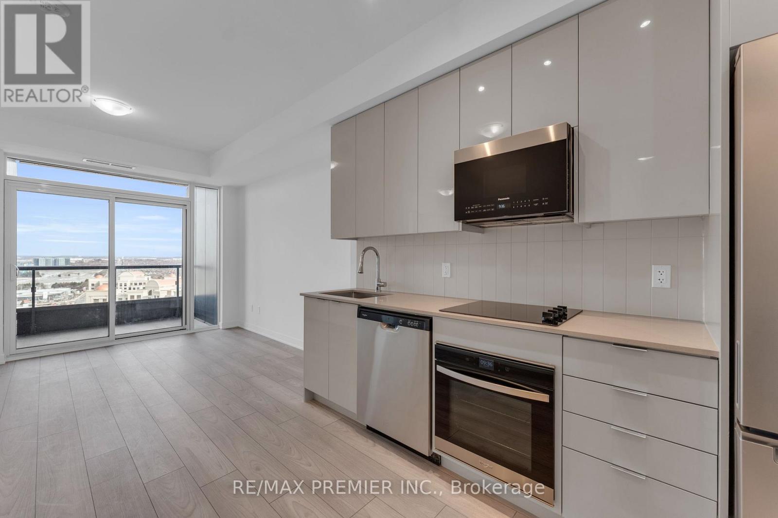 2326 - 498 Caldari Road, Vaughan, Ontario  L4K 0R6 - Photo 38 - N12876756