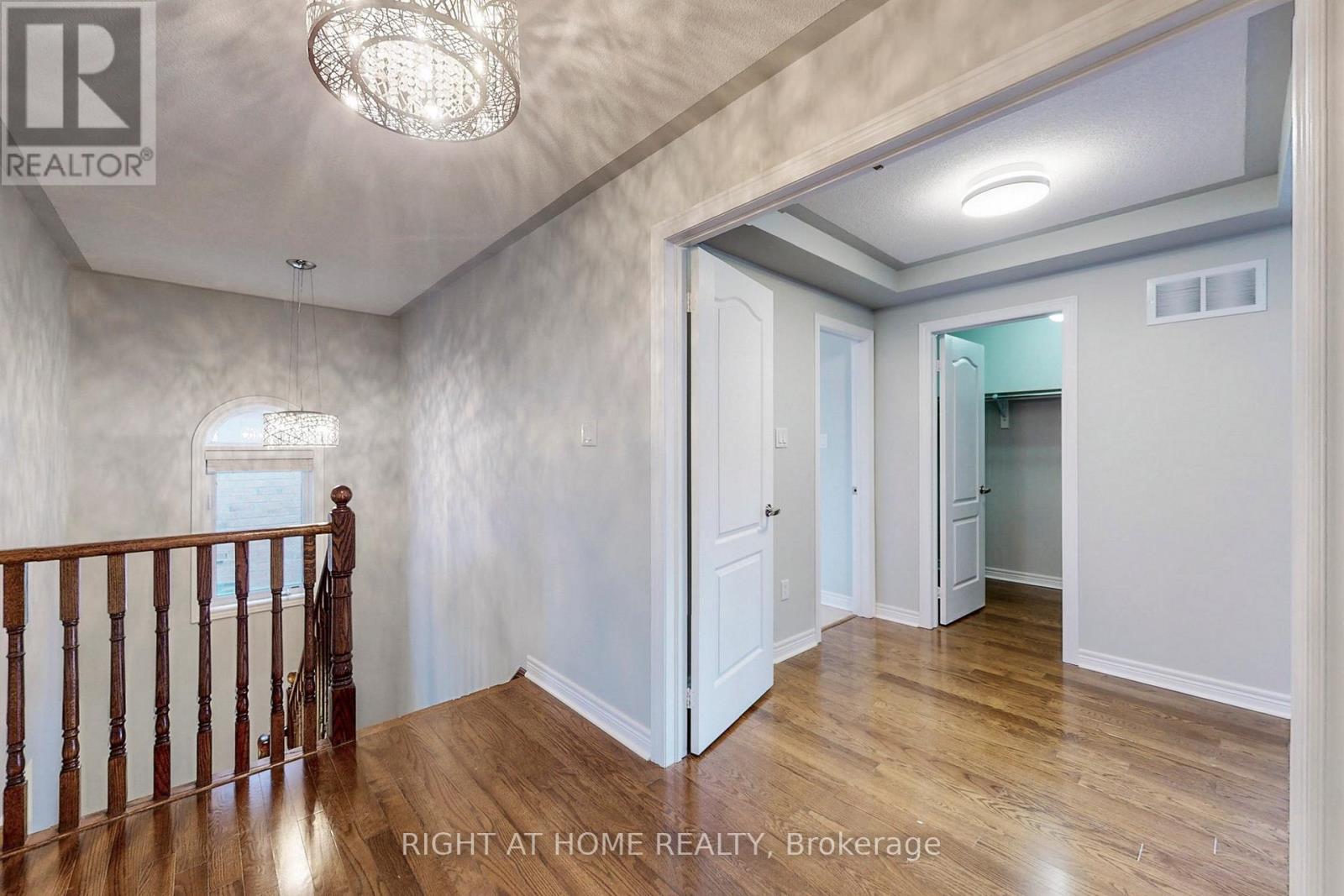 90 Maplebank Crescent, Whitchurch-Stouffville, Ontario  L4A 0R8 - Photo 21 - N12876760