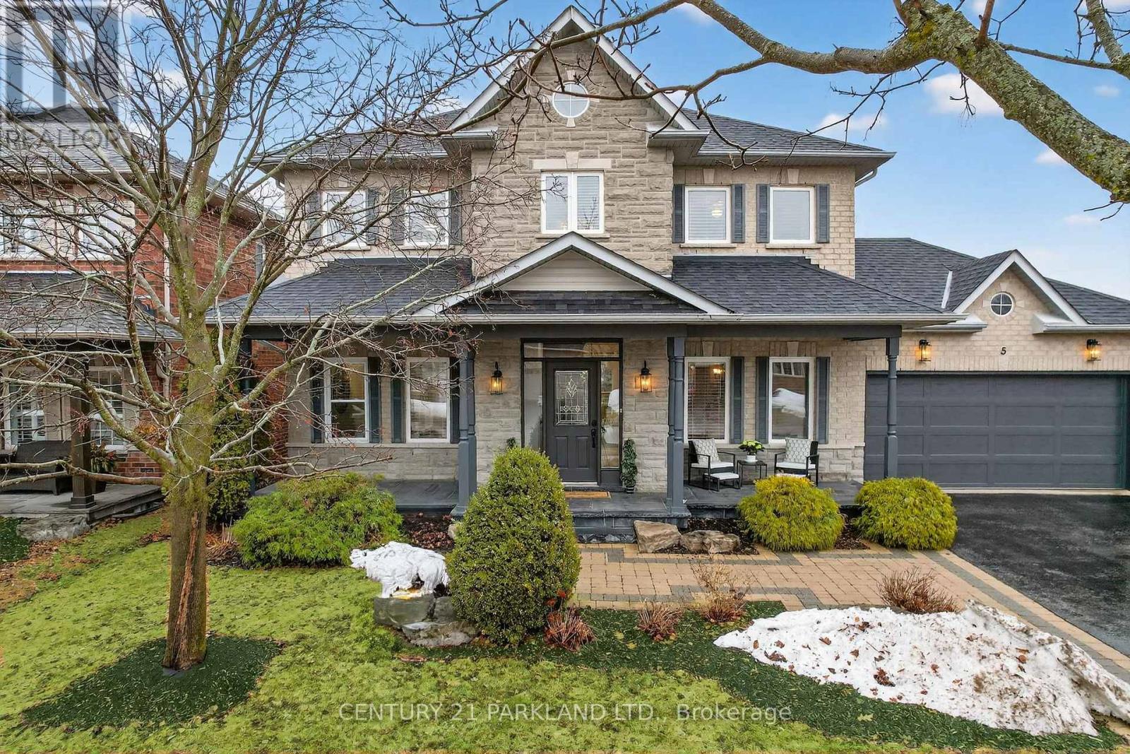 5 BROWNSCOMBE CRESCENT, Uxbridge, Ontario