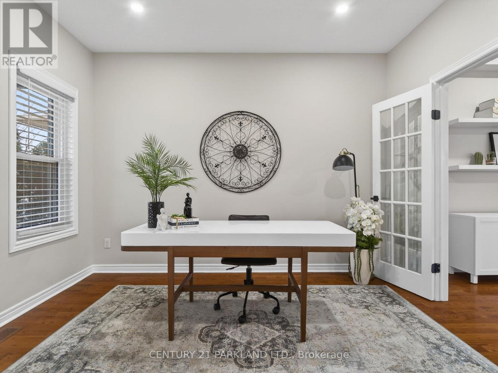 5 Brownscombe Crescent, Uxbridge, Ontario  L9P 1X9 - Photo 5 - N12876774