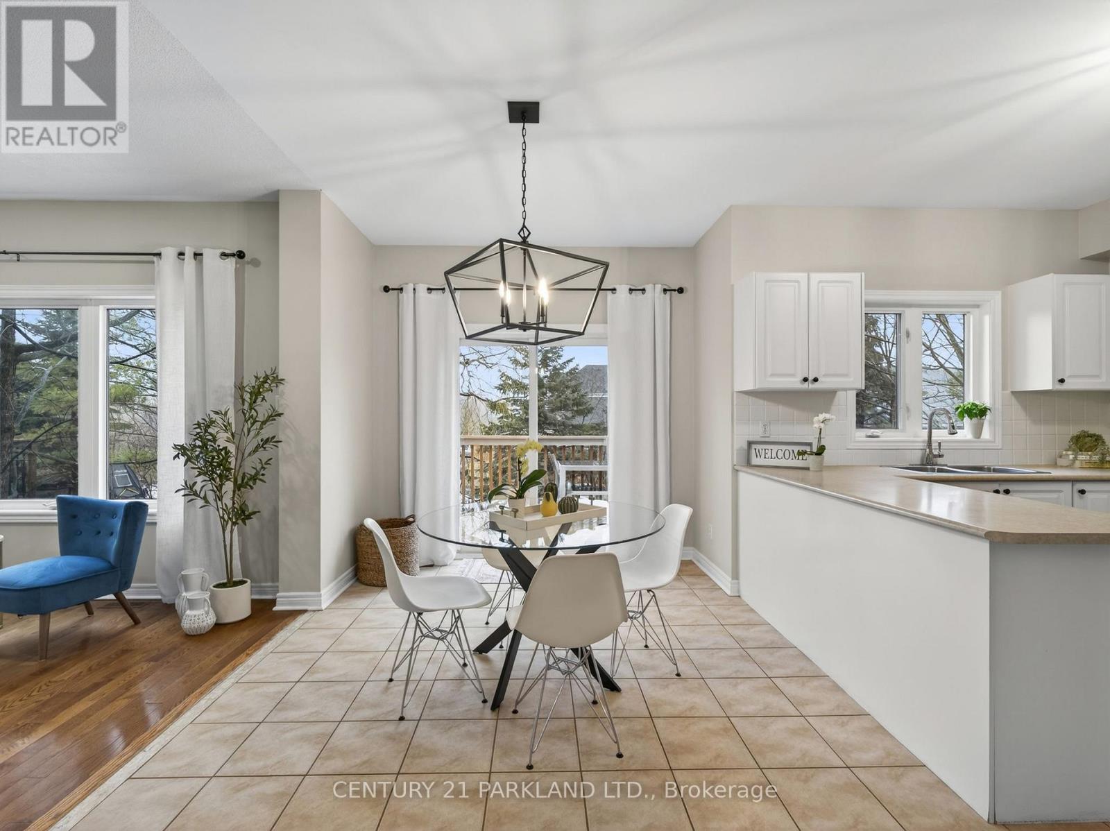 5 Brownscombe Crescent, Uxbridge, Ontario  L9P 1X9 - Photo 9 - N12876774