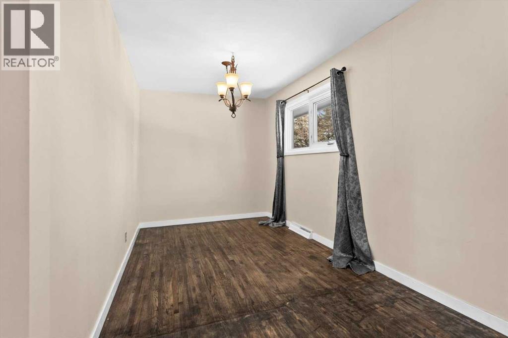 3527 42 Street Sw, Calgary, Alberta  T3E 2M7 - Photo 11 - A2291472