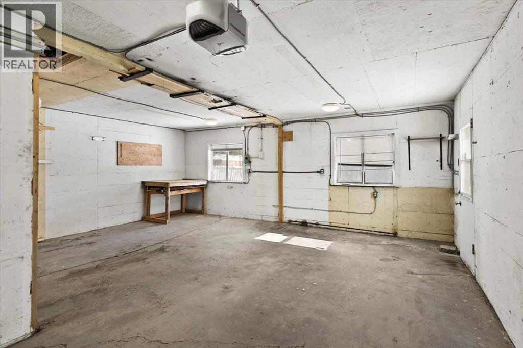 3527 42 Street Sw, Calgary, Alberta  T3E 2M7 - Photo 26 - A2291472