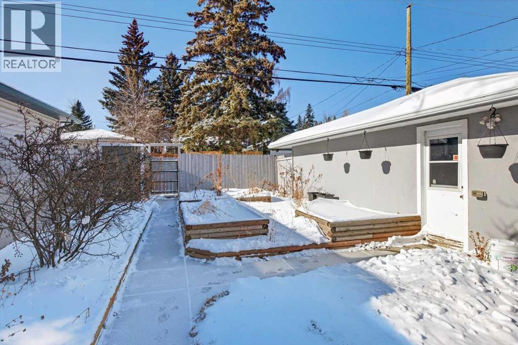 3527 42 Street Sw, Calgary, Alberta  T3E 2M7 - Photo 30 - A2291472