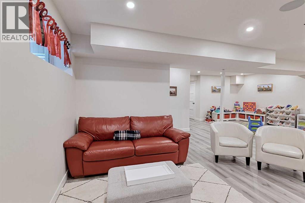 282 Mountainview Drive, Okotoks, Alberta  T1S 0N1 - Photo 32 - A2292471