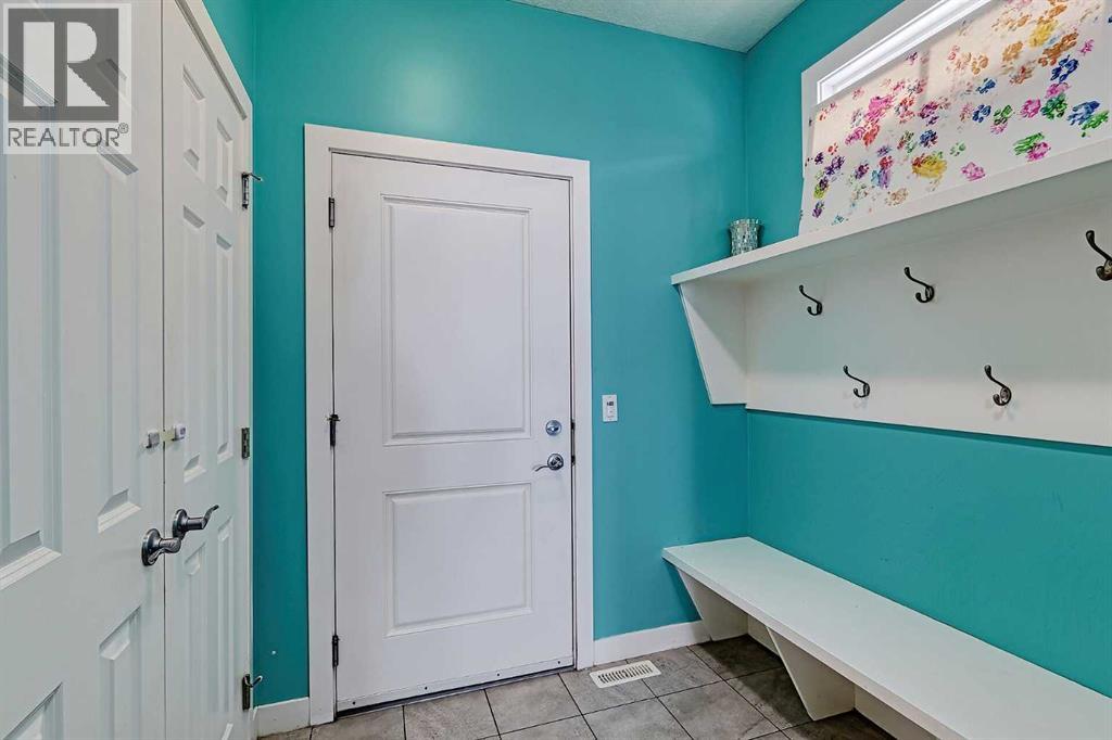 282 Mountainview Drive, Okotoks, Alberta  T1S 0N1 - Photo 13 - A2292471