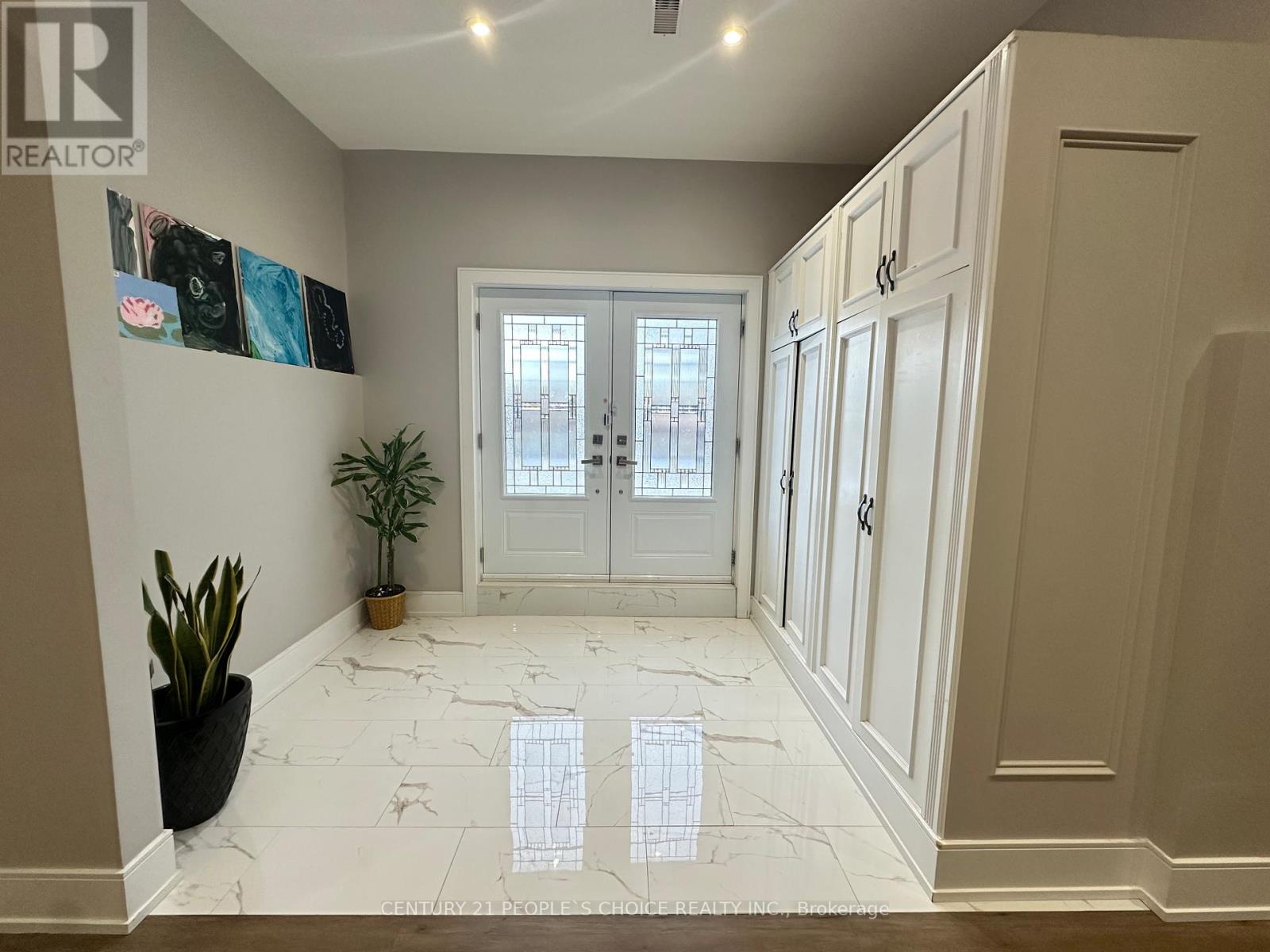 Basement - 171 Cornelius Parkway, Toronto, Ontario  M6L 2K8 - Photo 1 - W12651768