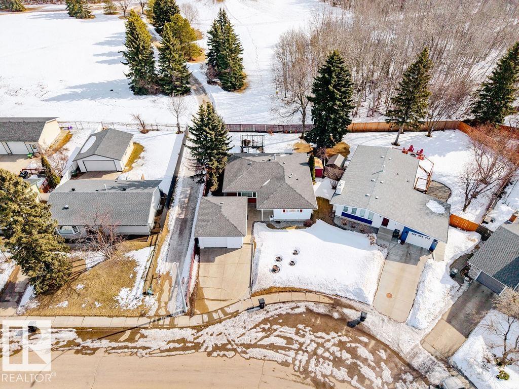 33 Garnet Cr, Sherwood Park, Alberta  T8A 2R7 - Photo 3 - E4477101