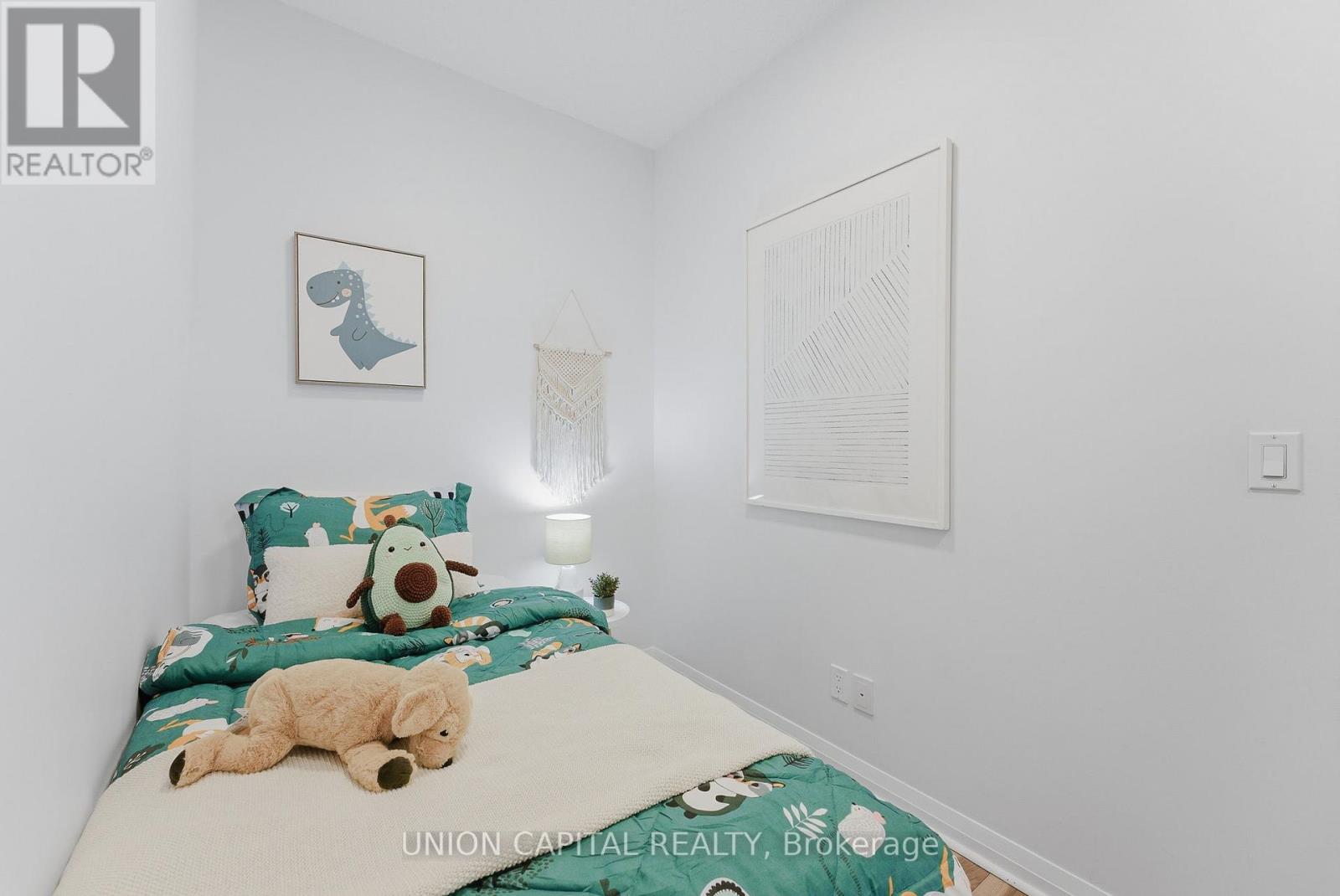 508 - 55 Eglinton Avenue W, Mississauga, Ontario  L5R 0E4 - Photo 14 - W12876772