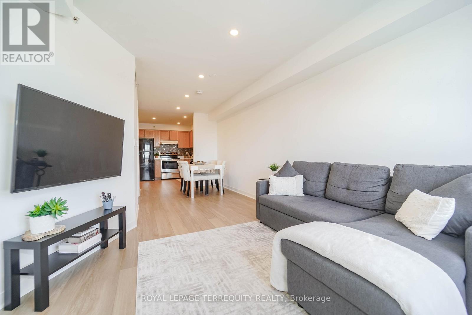 2405 - 6 Dayspring Circle, Brampton (Goreway Drive Corridor), Ontario  L6P 2Z6 - Photo 13 - W12876830