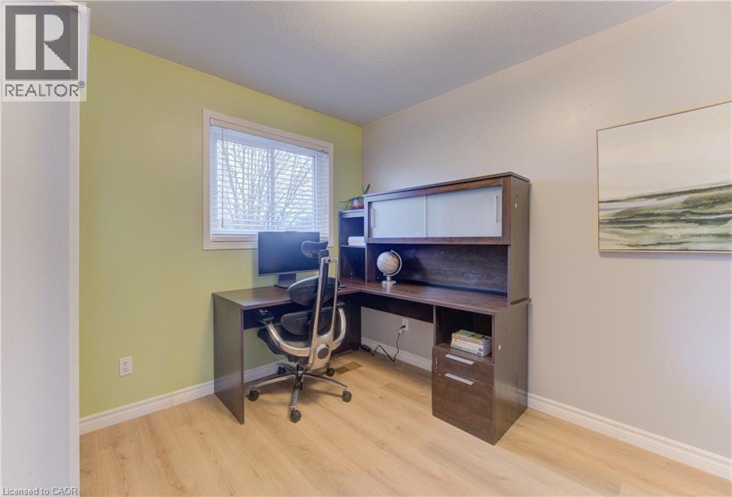 661 Jacob Lane Unit# B, Waterloo, Ontario  N2V 2G9 - Photo 24 - 40810644