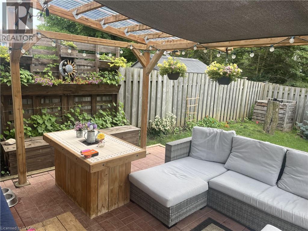 661 Jacob Lane Unit# B, Waterloo, Ontario  N2V 2G9 - Photo 32 - 40810644