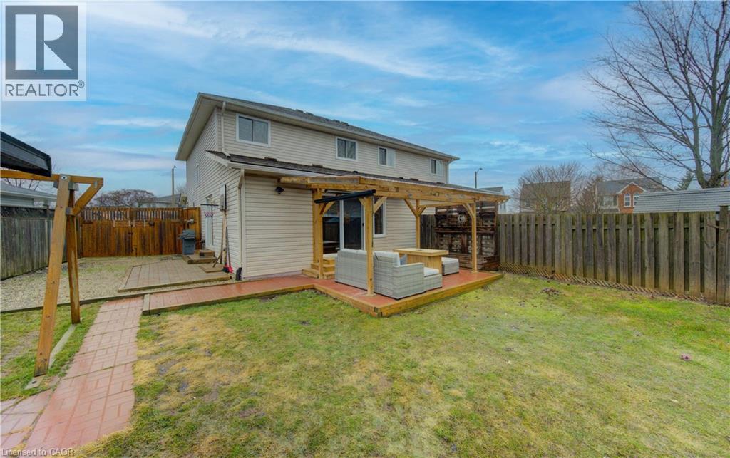 661 Jacob Lane Unit# B, Waterloo, Ontario  N2V 2G9 - Photo 36 - 40810644